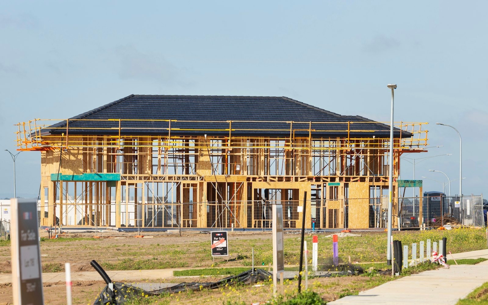 Planning a New Build: What Property Owners Should Know Before Breaking Ground